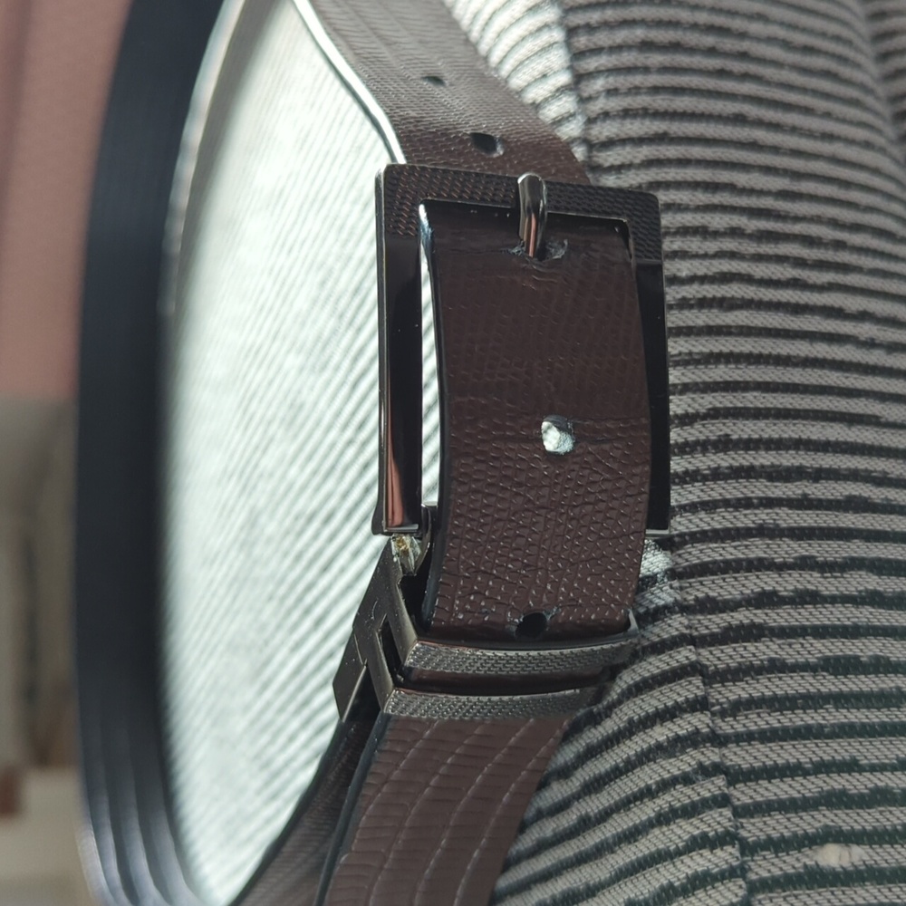 Calvin Klein Reversible Belt - Picture 4 of 6